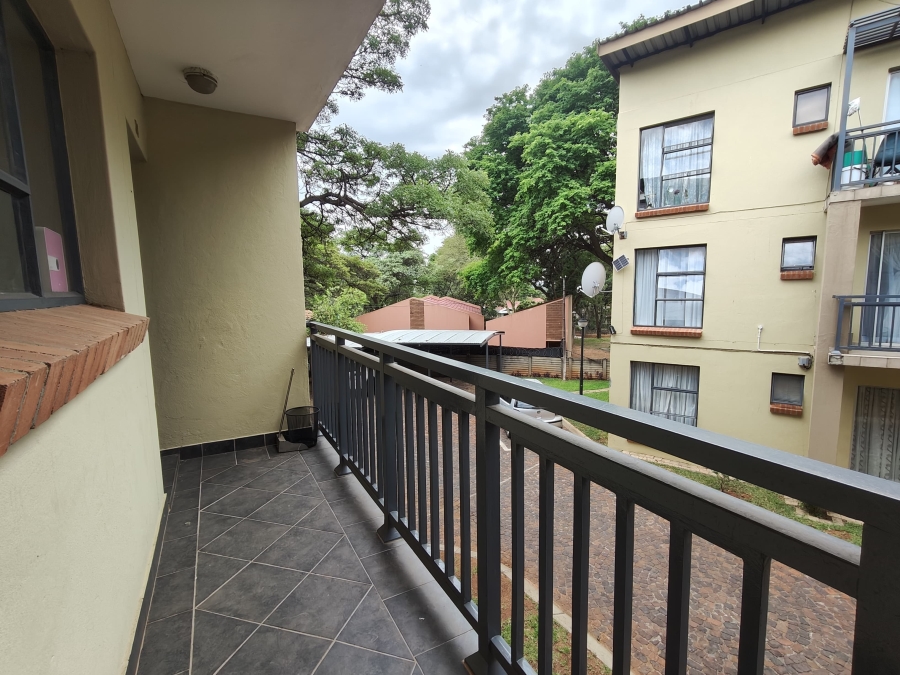 2 Bedroom Property for Sale in Geelhoutpark North West